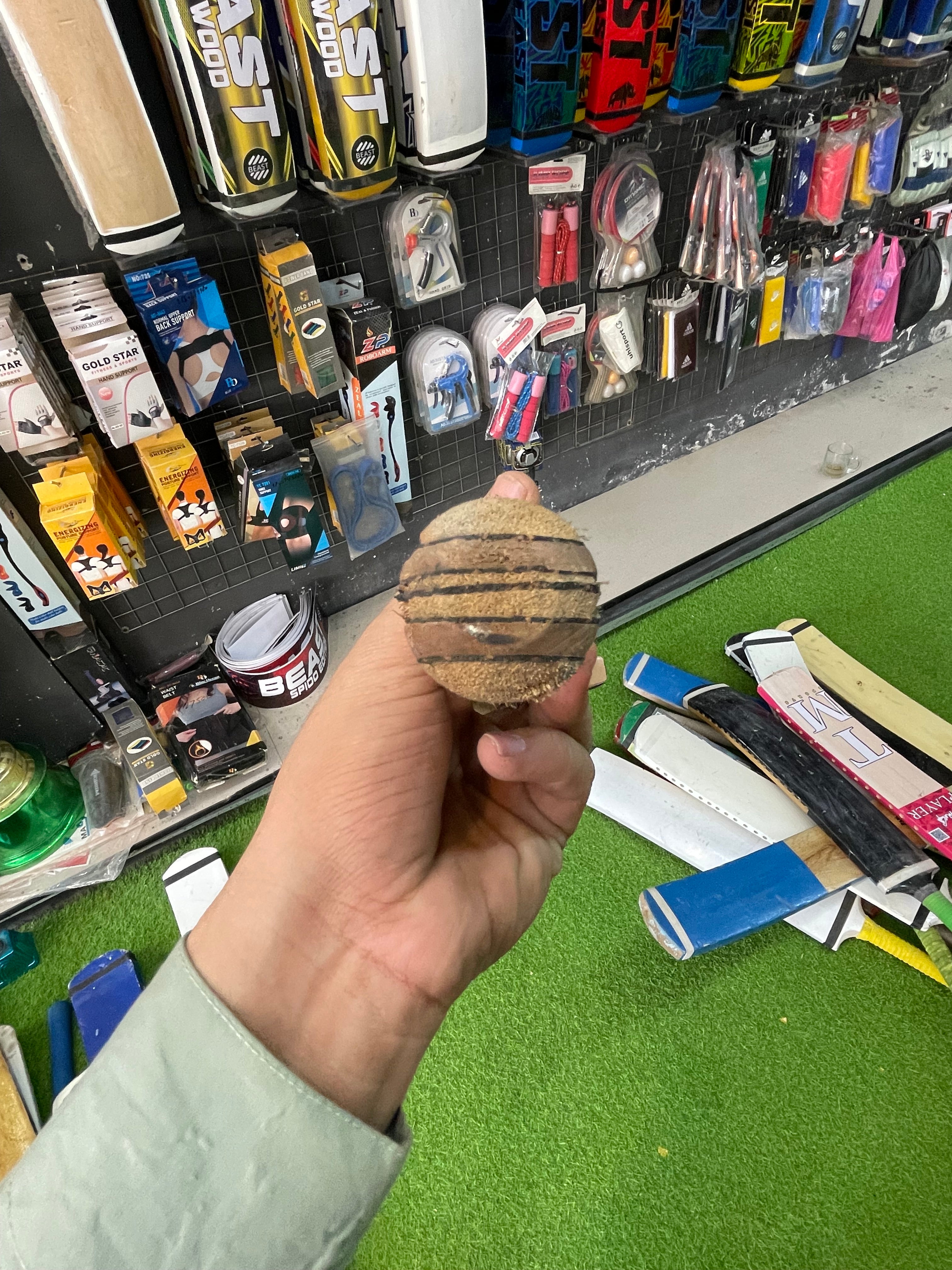 Rawalakot Bat 6 Piece Handle