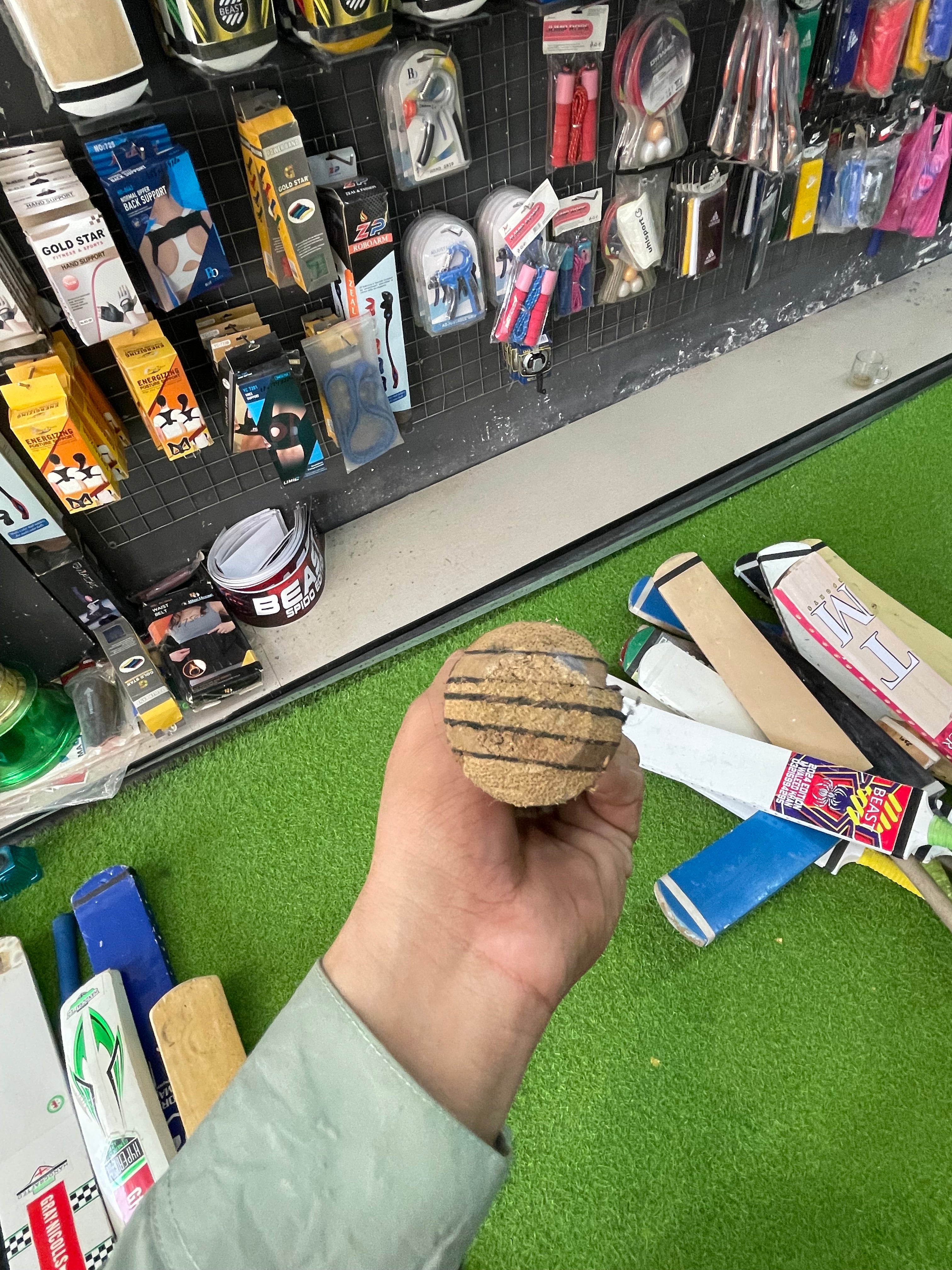 Rawalakot Bat 6 Piece Handle