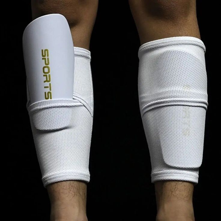 SHIN PADS  FOR FOORBALL